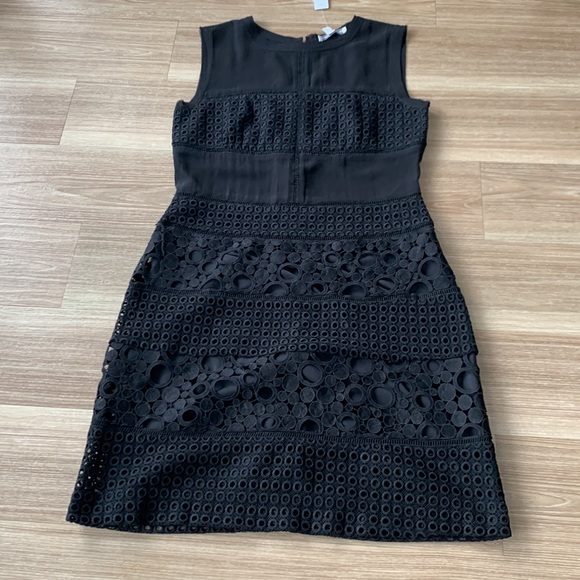 Chelsea and Walker silk top perforated pattern sleeveless dress - Picture 9 of 16